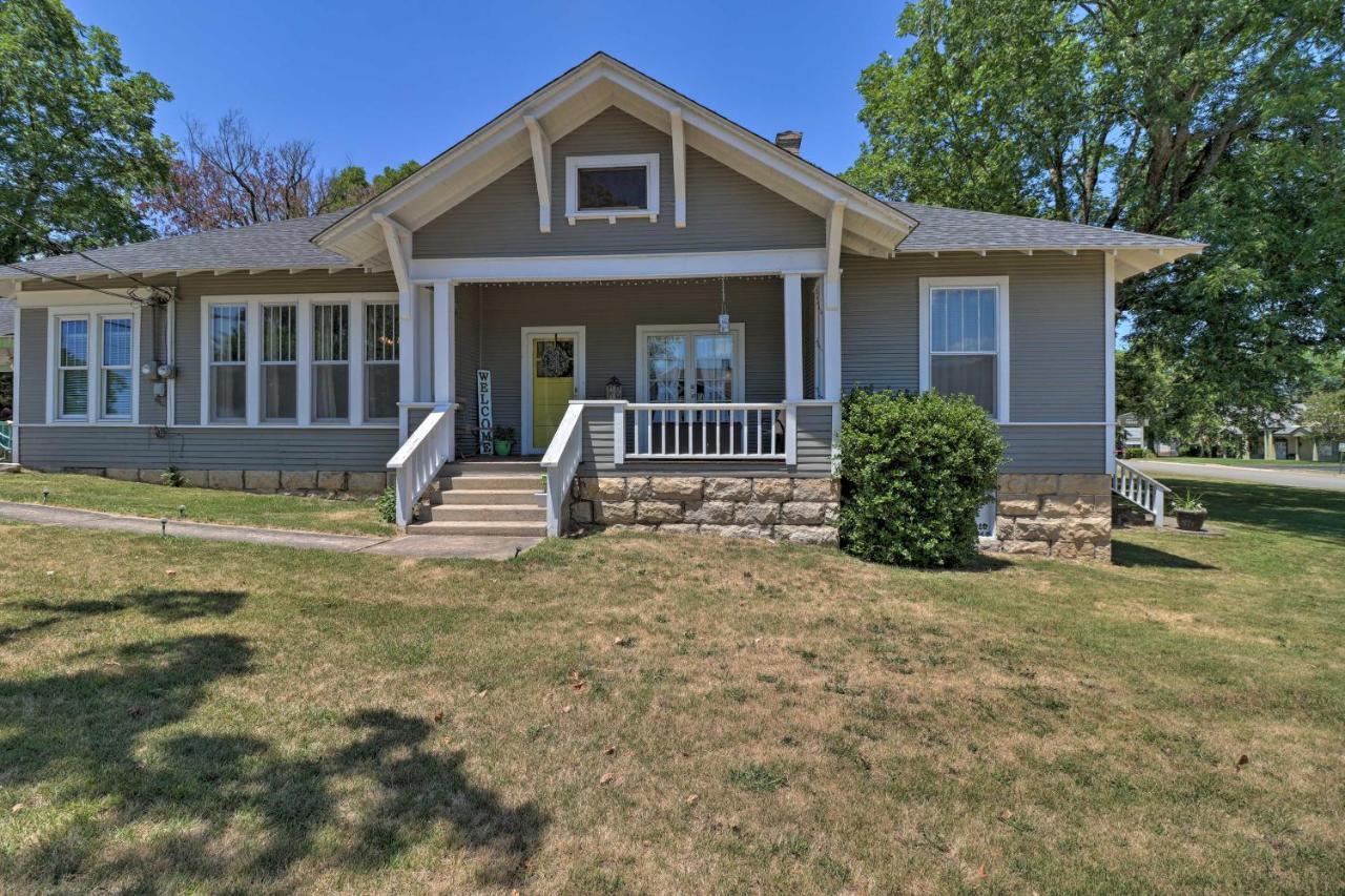 Historic Mountain Home Haven With Large Yard! 외부 사진
