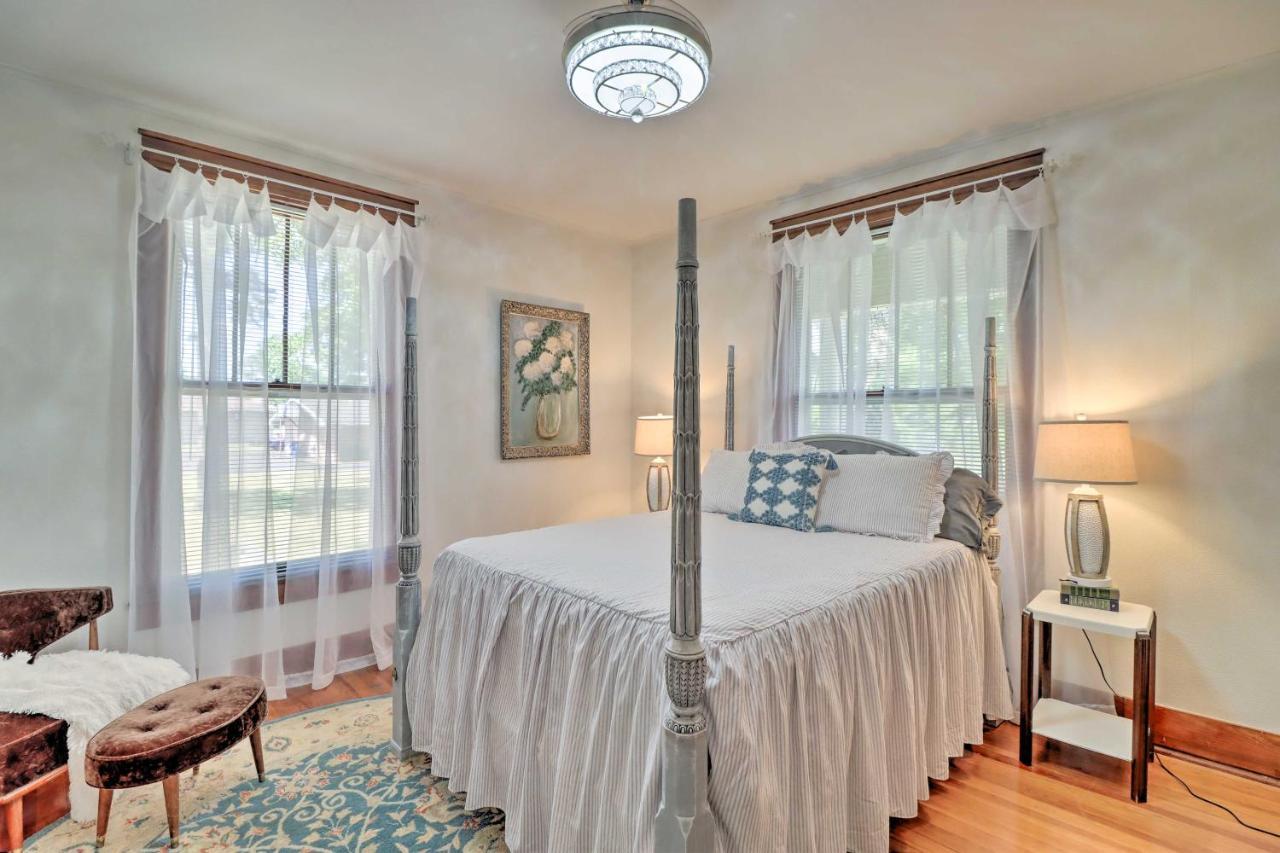 Historic Mountain Home Haven With Large Yard! 외부 사진
